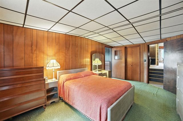 5985 Bayshore Drive, Irons, MI 49644