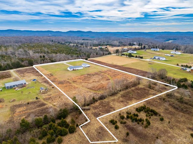 117 L F Clock Drive, West Union, OH 45693