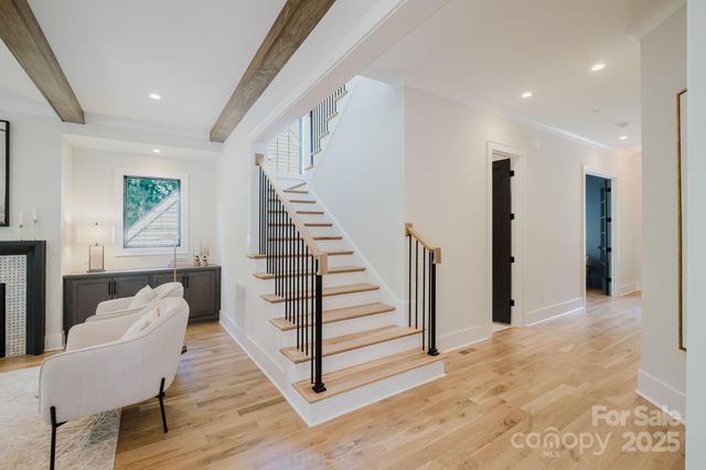 705 Mcalway Road, Charlotte, NC 28211