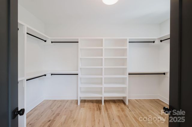 705 Mcalway Road, Charlotte, NC 28211