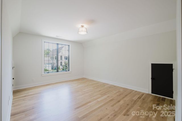 705 Mcalway Road, Charlotte, NC 28211