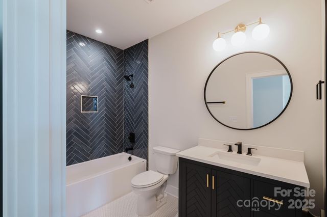705 Mcalway Road, Charlotte, NC 28211