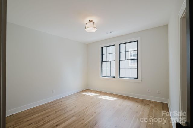 705 Mcalway Road, Charlotte, NC 28211