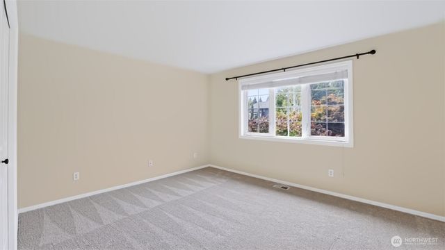 132 247th Avenue SE, Sammamish, WA 98074