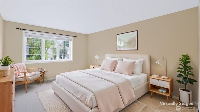 132 247th Avenue SE, Sammamish, WA 98074