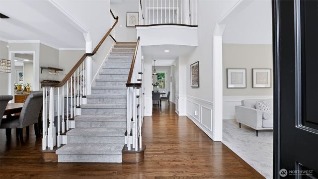 132 247th Avenue SE, Sammamish, WA 98074