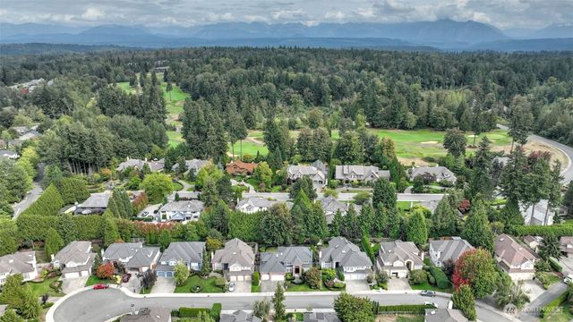 132 247th Avenue SE, Sammamish, WA 98074