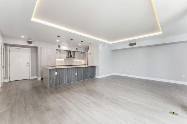 111 SE 1st Avenue 415, Delray Beach, FL 33444