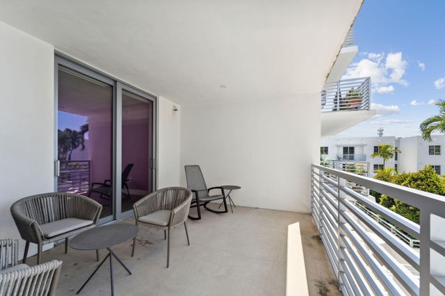 111 SE 1st Avenue 415, Delray Beach, FL 33444