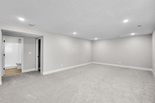 600 W Lincoln Way, Jefferson, IA 50129