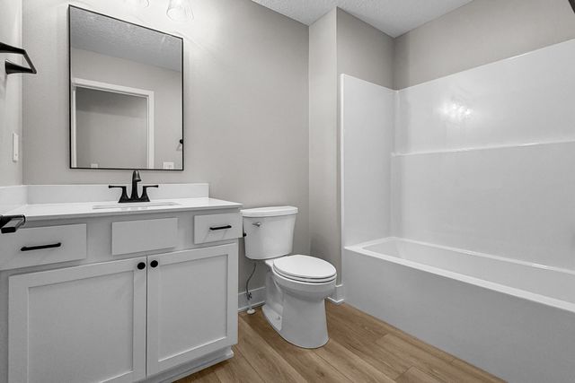 600 W Lincoln Way, Jefferson, IA 50129