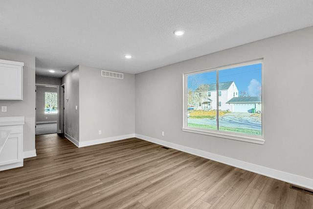 600 W Lincoln Way, Jefferson, IA 50129