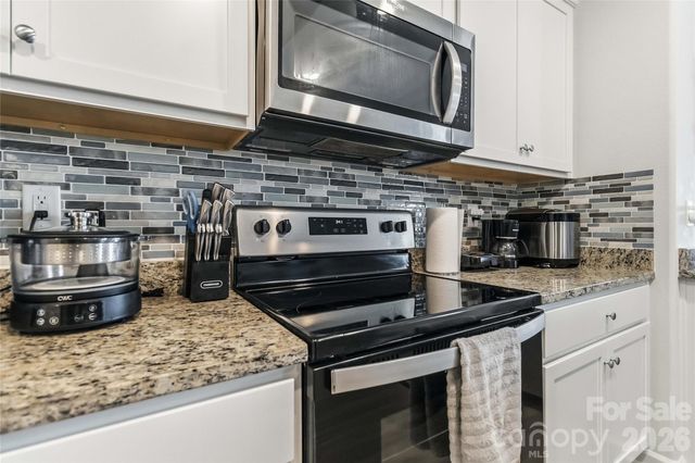 1728 Nia Road, Charlotte, NC 28215