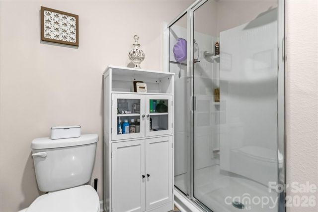 1728 Nia Road, Charlotte, NC 28215