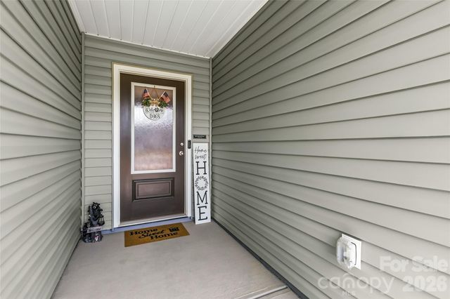 1728 Nia Road, Charlotte, NC 28215