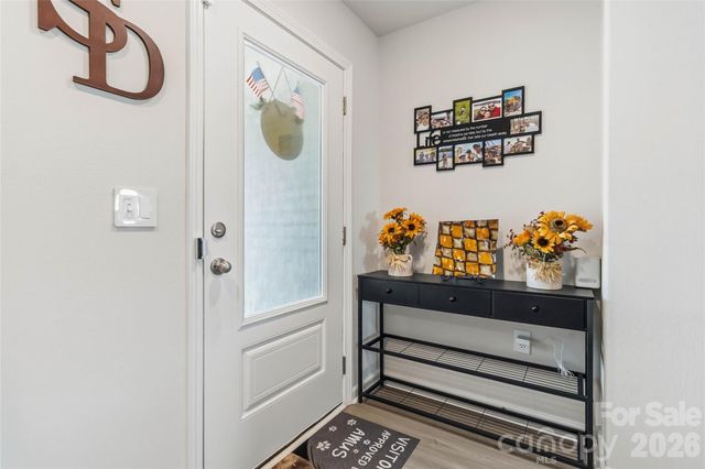 1728 Nia Road, Charlotte, NC 28215