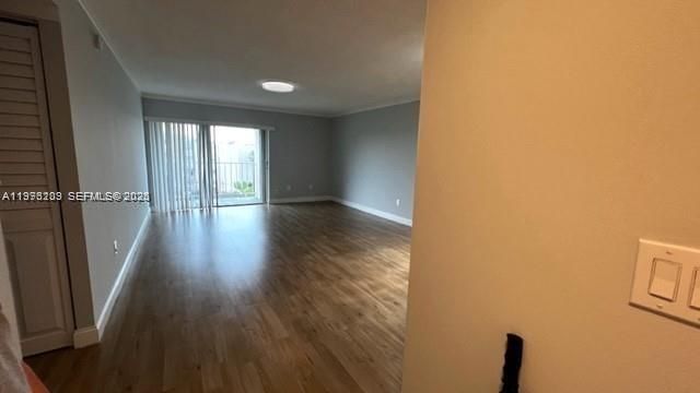 7785 SW 86th St E-413, Miami, FL 33143