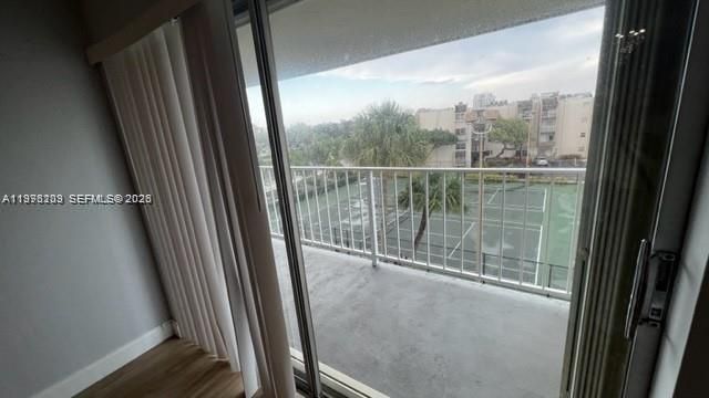 7785 SW 86th St E-413, Miami, FL 33143