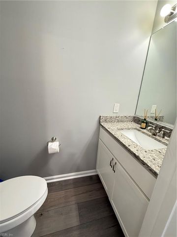 106 Kingsbridge LN, Yorktown, VA 23692