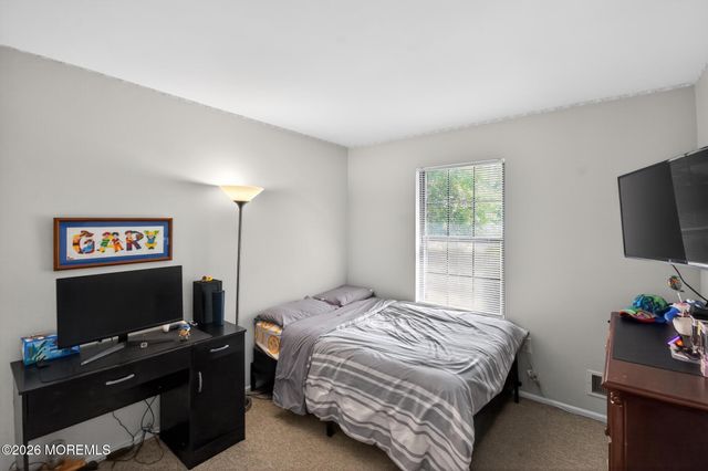 1311 Wellington Place, Aberdeen, NJ 07747
