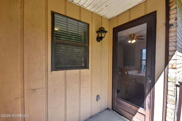 1311 Wellington Place, Aberdeen, NJ 07747