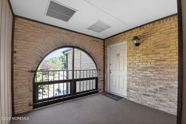 1311 Wellington Place, Aberdeen, NJ 07747