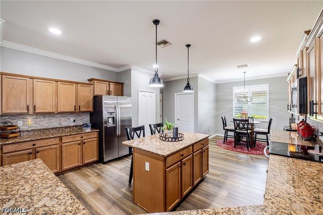 10276 Templeton LN, Fort Myers, FL 33913