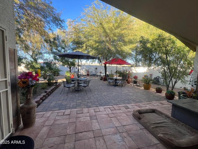 3248 W Casitas Del Rio Drive, Phoenix, AZ 85027