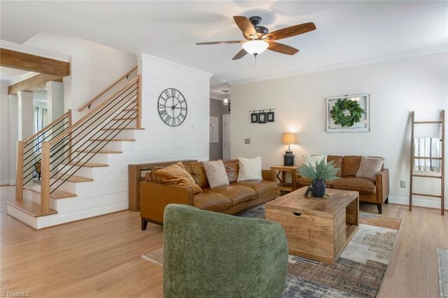 2113 Benwicke Drive, Pfafftown, NC 27040