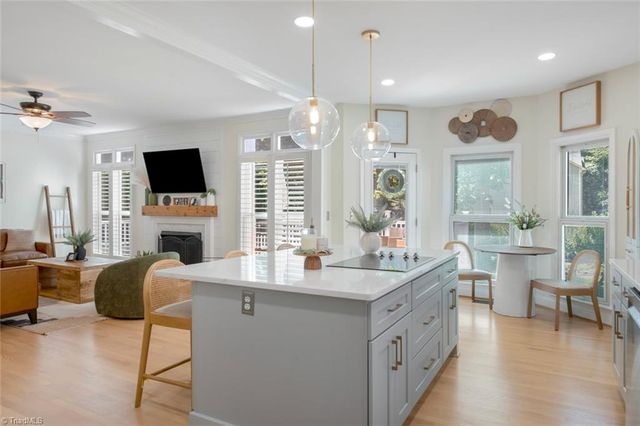 2113 Benwicke Drive, Pfafftown, NC 27040