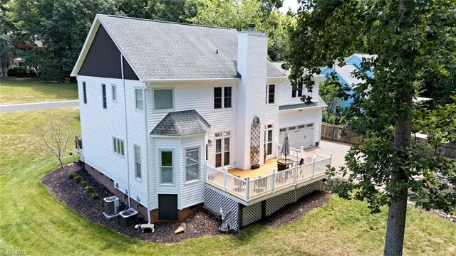 2113 Benwicke Drive, Pfafftown, NC 27040