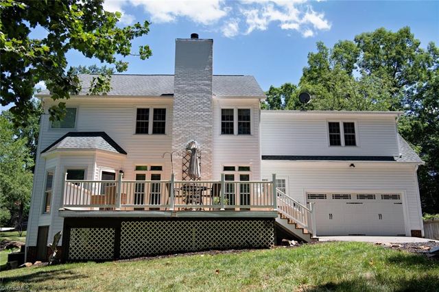 2113 Benwicke Drive, Pfafftown, NC 27040