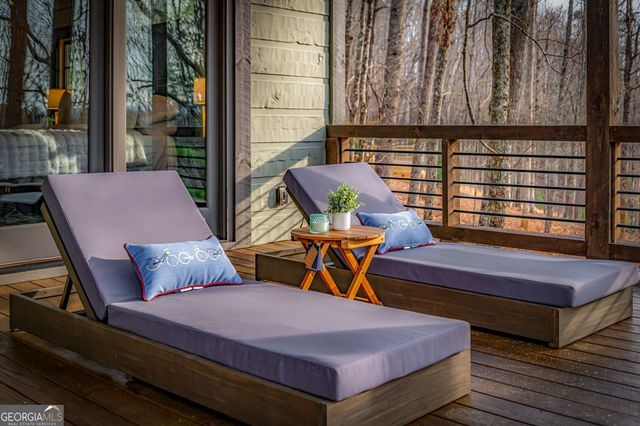 895 Price Road, Blue Ridge, GA 30513