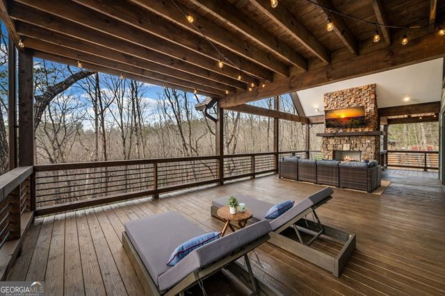 895 Price Road, Blue Ridge, GA 30513