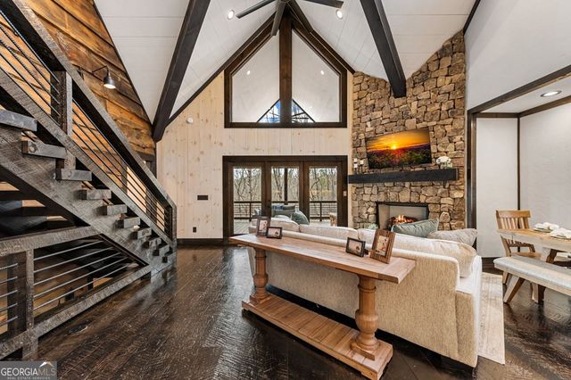 895 Price Road, Blue Ridge, GA 30513