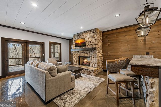 895 Price Road, Blue Ridge, GA 30513