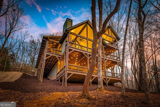 895 Price Road, Blue Ridge, GA 30513