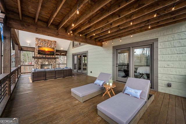 895 Price Road, Blue Ridge, GA 30513