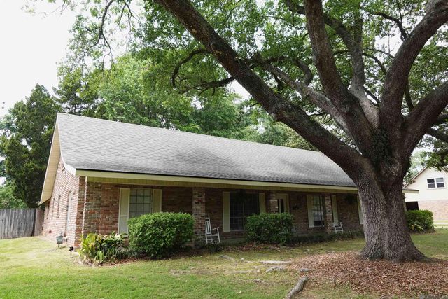 1438 S Woodhaven St, Baton Rouge, LA 70815
