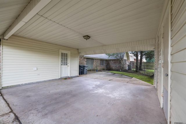 1438 S Woodhaven St, Baton Rouge, LA 70815