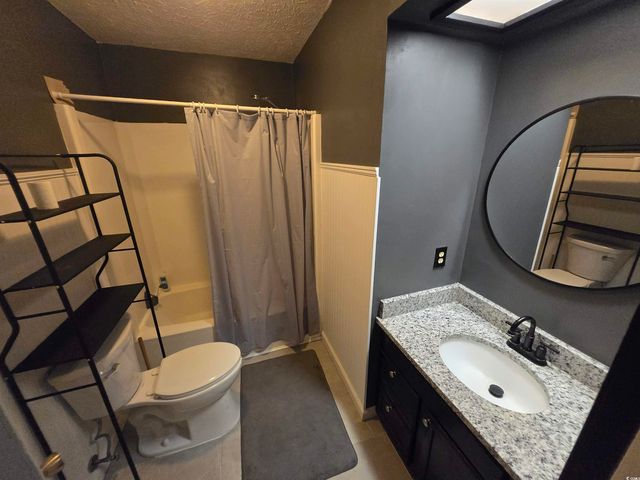 830 44th Ave N Apt B4, Myrtle Beach, SC 29577