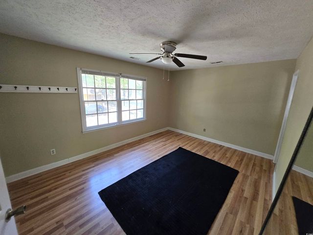 830 44th Ave N Apt B4, Myrtle Beach, SC 29577