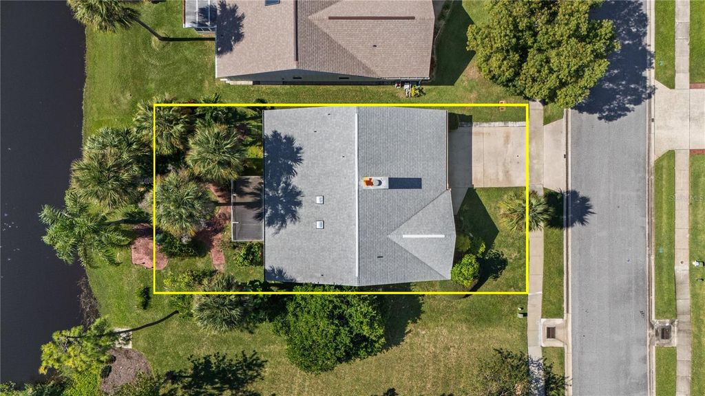 Image 17 of property listing at 731 PINE SHORES CIRCLE, New Smyrna Beach, FL 32168