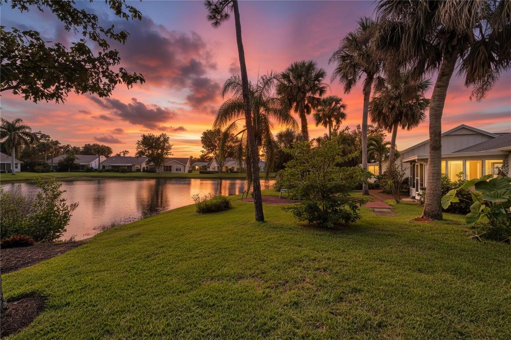 Image 37 of property listing at 731 PINE SHORES CIRCLE, New Smyrna Beach, FL 32168