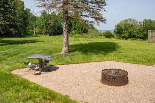 27181 Ridgewood Drive, Merrifield, MN 56465