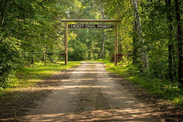 27181 Ridgewood Drive, Merrifield, MN 56465