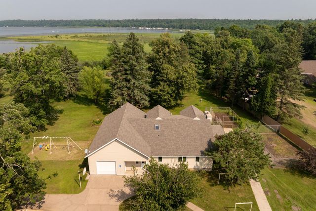 27181 Ridgewood Drive, Merrifield, MN 56465