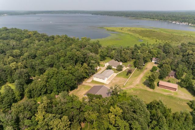 27181 Ridgewood Drive, Merrifield, MN 56465