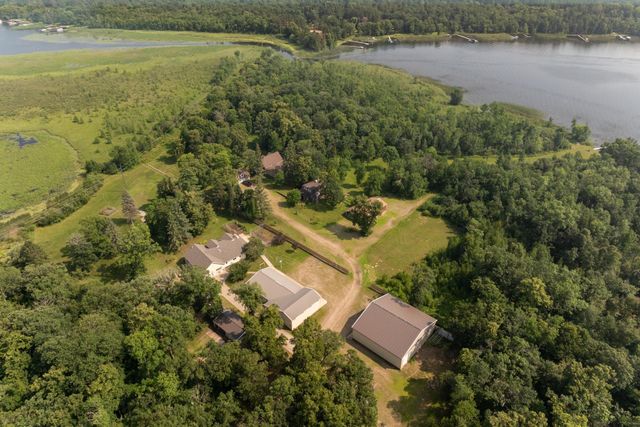 27181 Ridgewood Drive, Merrifield, MN 56465