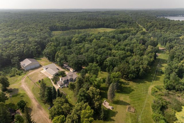 27181 Ridgewood Drive, Merrifield, MN 56465